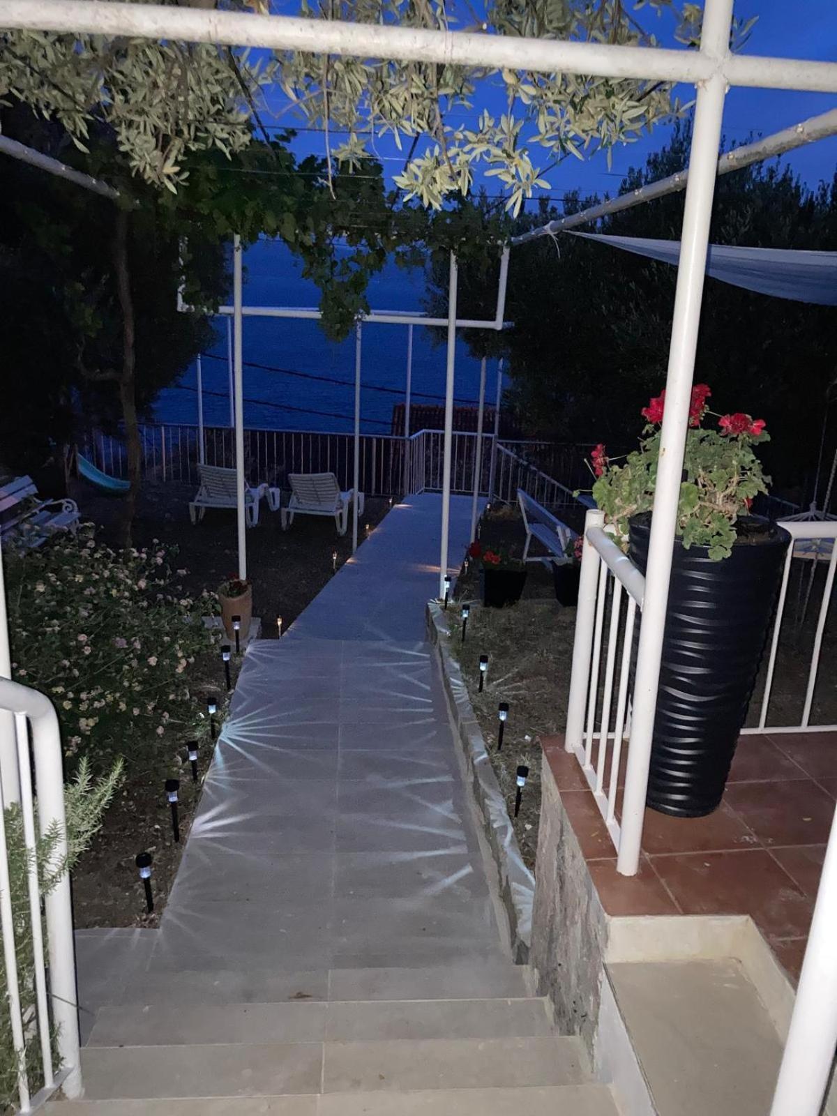 Apartment Panorama - Amazing Sea View, Newly Renovated Dugi Rat Dış mekan fotoğraf