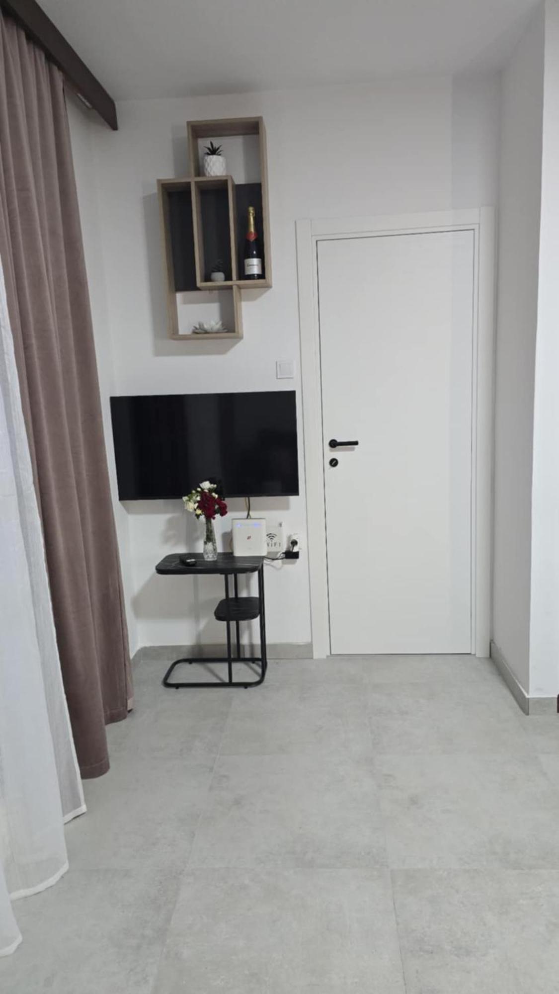 Apartment Panorama - Amazing Sea View, Newly Renovated Dugi Rat Dış mekan fotoğraf